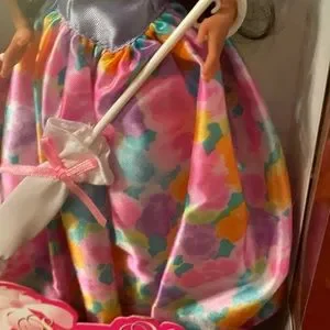 1996 Sweet Magnolia Barbie Doll (Brunette) - Walmart Exclusive #15654